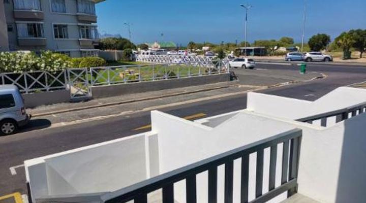 The Great White Beach House