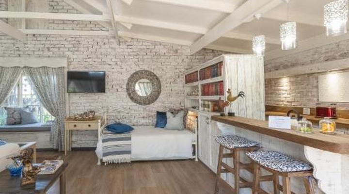 Rose & Ivy Guesthouse