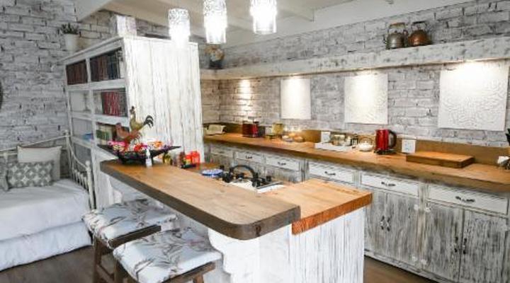 Rose & Ivy Guesthouse