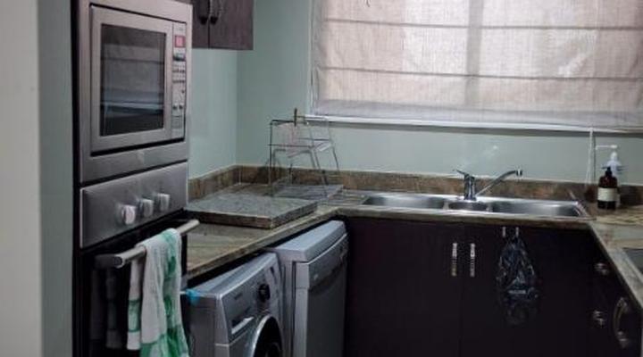 Beach Apartments- The SAILS