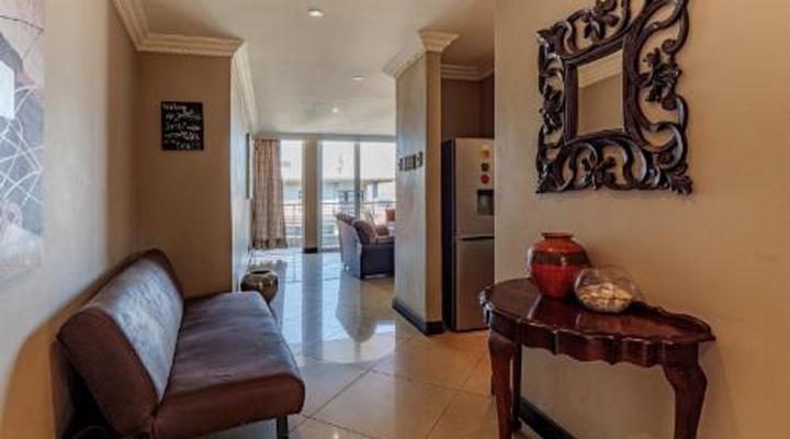 Beach Apartments- The SAILS