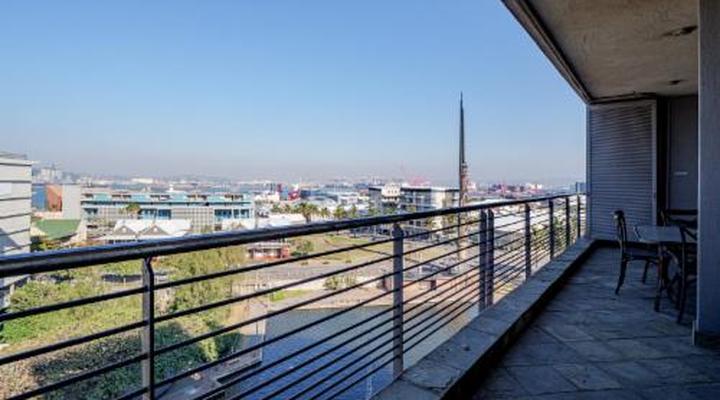 Beach Apartments- The SAILS