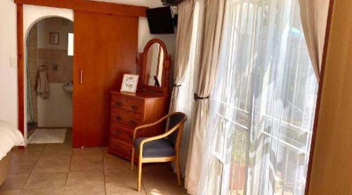 La Bella B&B Under the Fig Tree 