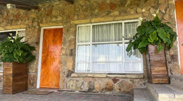 Uitzicht Private Nature Reserve and Lodge