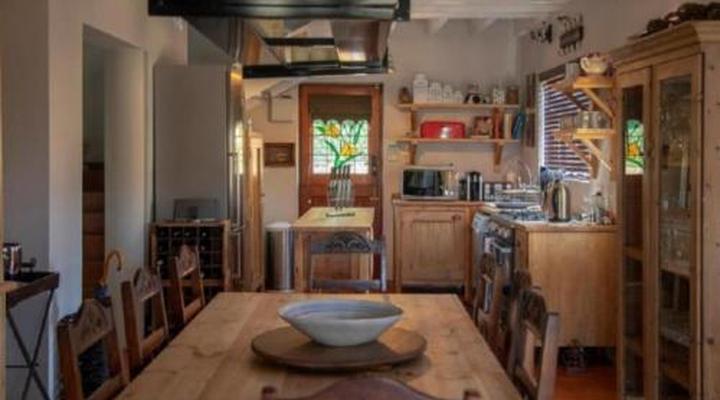 Tarry-Stone Cottages