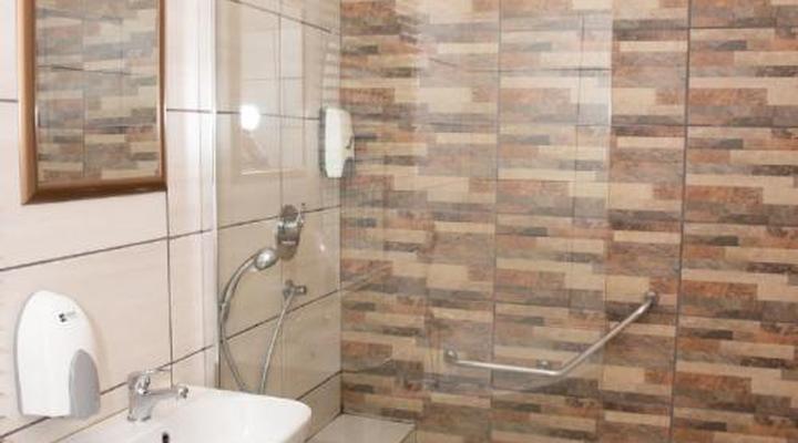 Alucarni Guest House