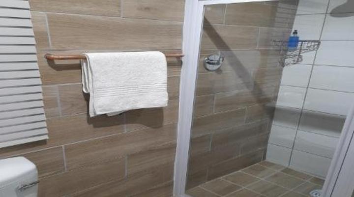 Alucarni Guest House