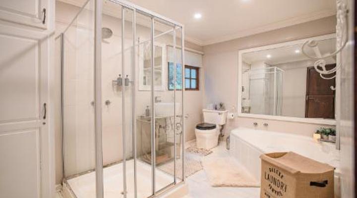 Serenity Mountain and Forest Lodge 