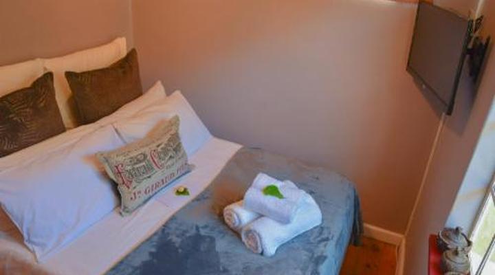 On Pinewood Guest House