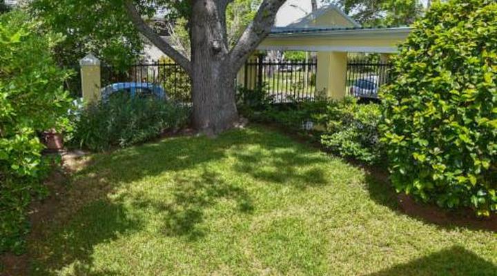 On Pinewood Guest House