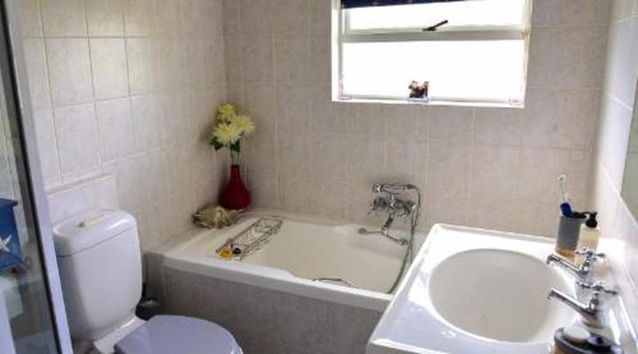 On Pinewood Guest House