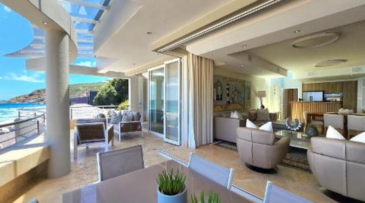 Waves of Grace Seafront Villa B&B