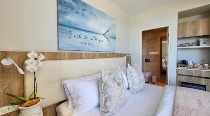 Waves of Grace Seafront Villa B&B