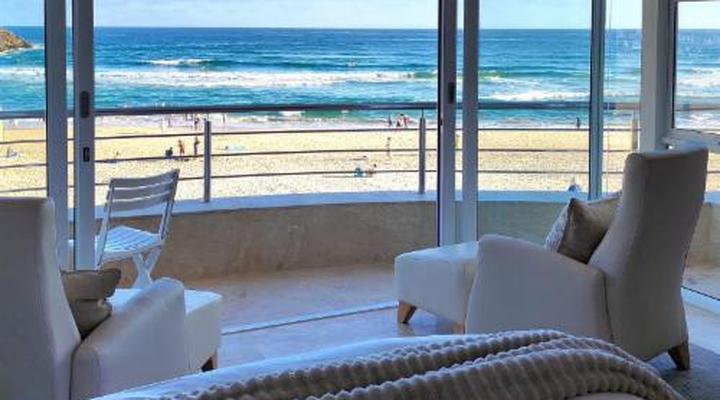 Waves of Grace Seafront Villa B&B