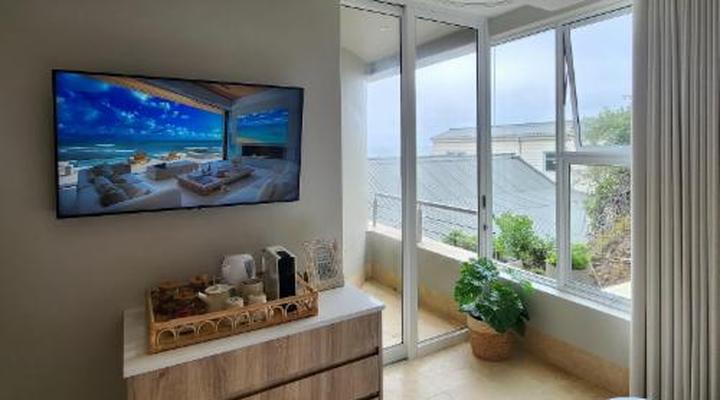 Waves of Grace Seafront Villa B&B