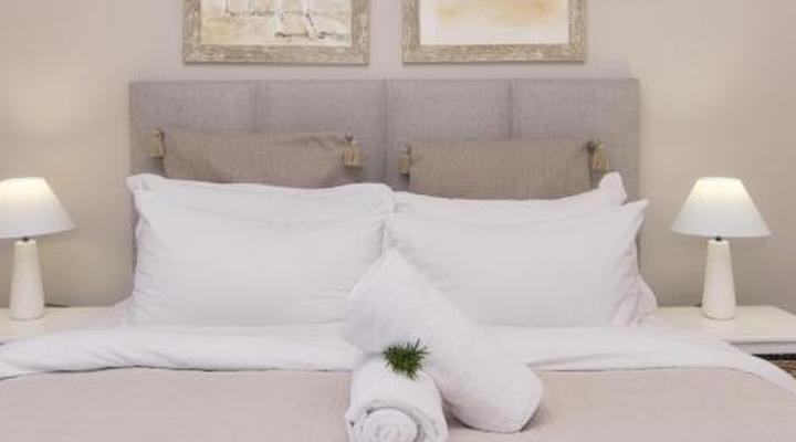 Land's Edge Struisbaai