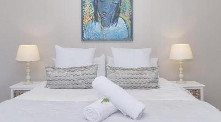 Land's Edge Struisbaai