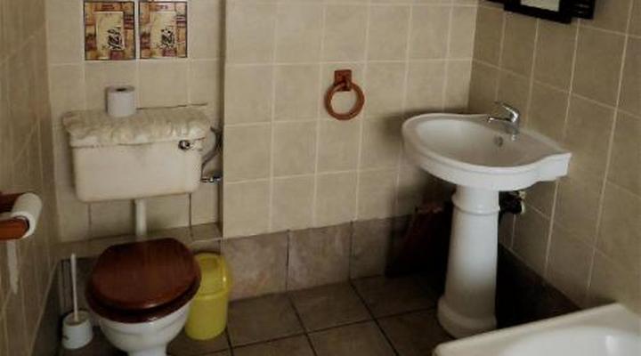 Fountain Baths Guest Cottages