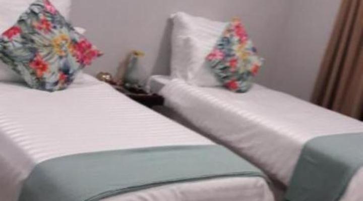 M-Crystals Guesthouse