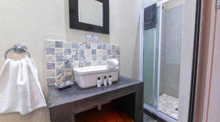 Khayamanzi Guesthouse