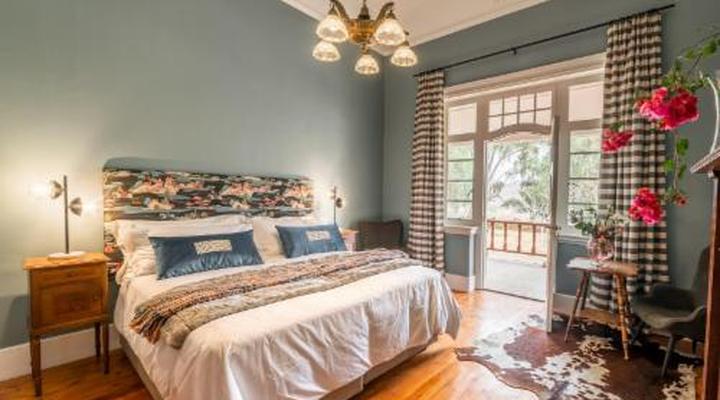 Welgeluk Feather Palace