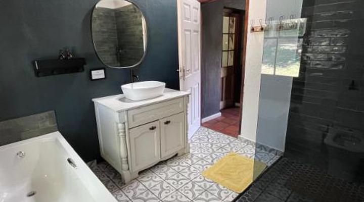 Tzamenkomst River Lodge