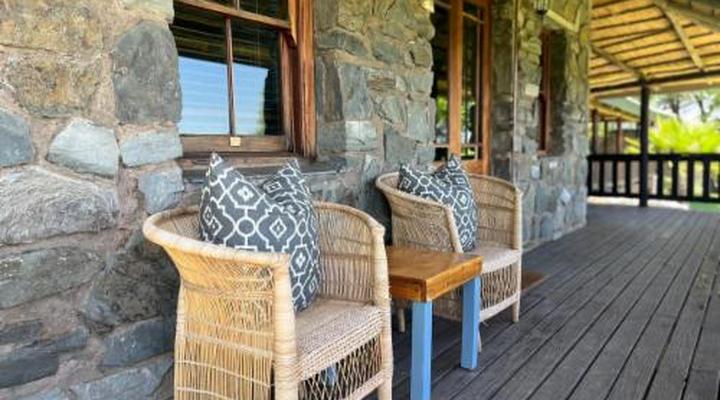 Tzamenkomst River Lodge