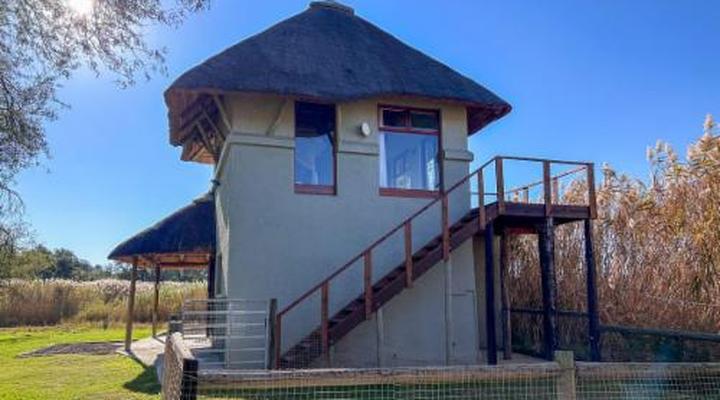 Tzamenkomst River Lodge