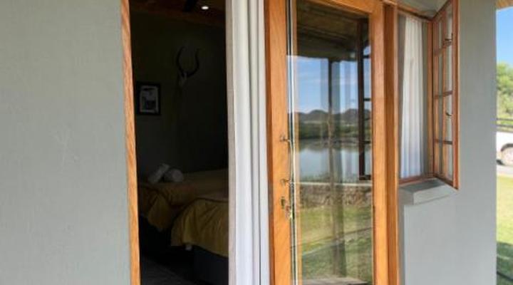 Tzamenkomst River Lodge