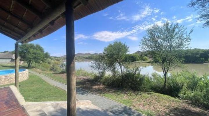 Tzamenkomst River Lodge