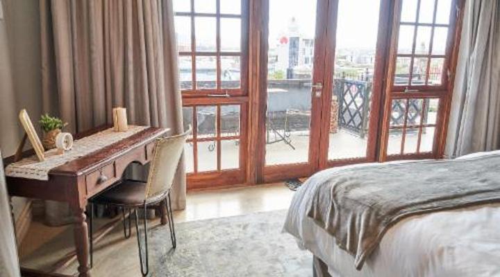 Haus Schwerinsburg Guest House