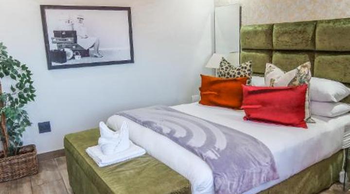 55 on Main Guesthouse and Spa