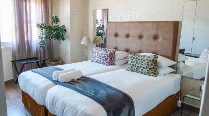 55 on Main Guesthouse and Spa