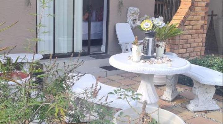 Roosmaryn Guest House