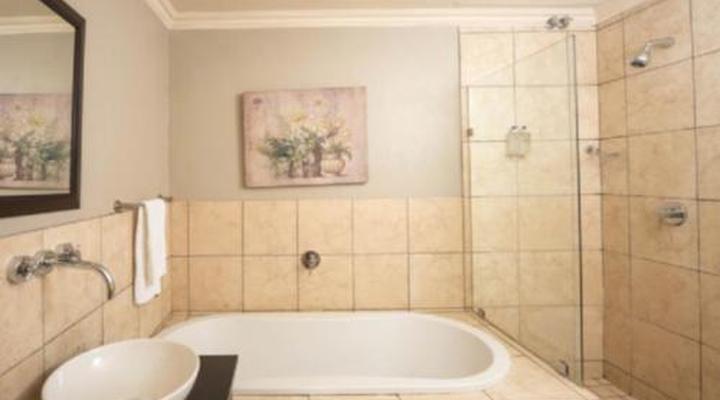 Fatmols Lodges (Pty) Ltd