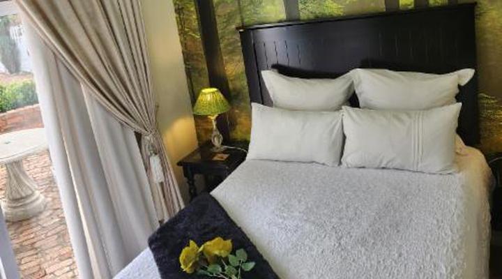 Casa Angelo Guest Lodge