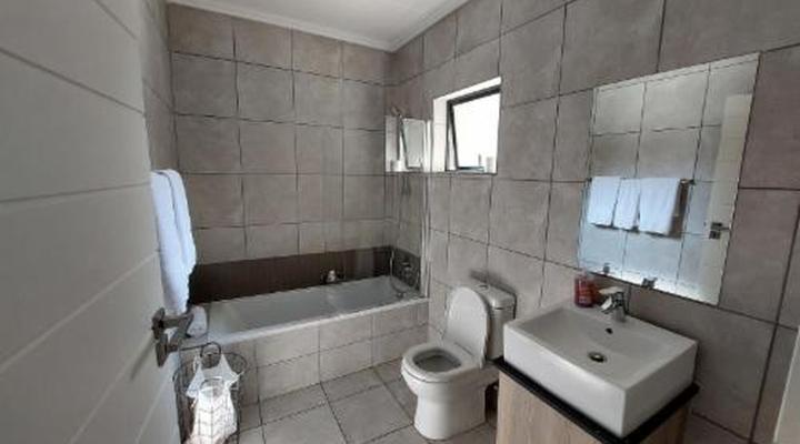 The Cube - Zwelakho Luxury Apartments