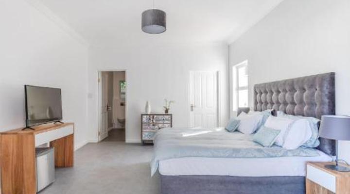 The Views Guesthouse