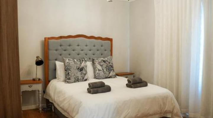 Dellville Country House & Cottages