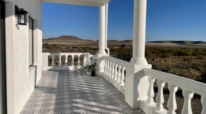 Dellville Country House & Cottages