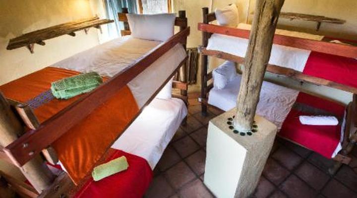 Amphitheatre Backpackers Lodge