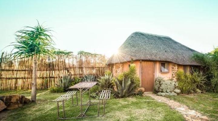 Amphitheatre Backpackers Lodge