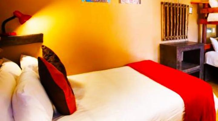 Amphitheatre Backpackers Lodge