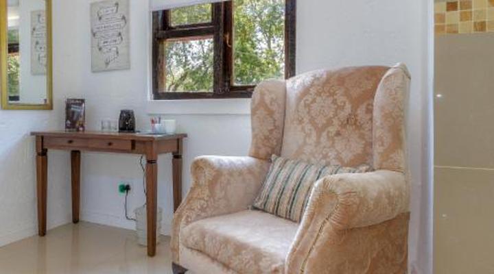 25 On Chrisoliet Luxury Guest Lodge