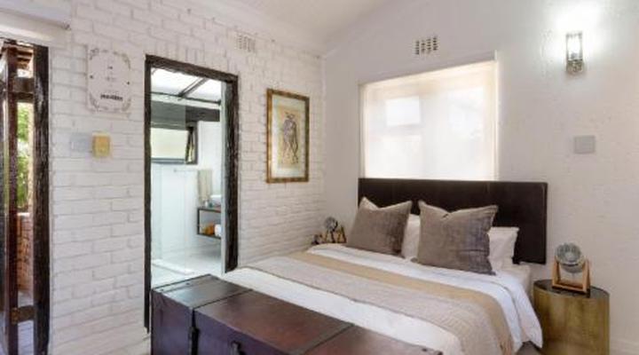 25 On Chrisoliet Luxury Guest Lodge