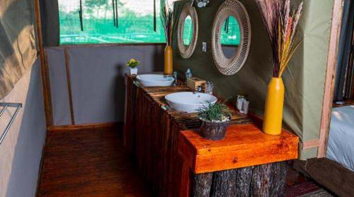 Chobe Mopani Forest Lodge