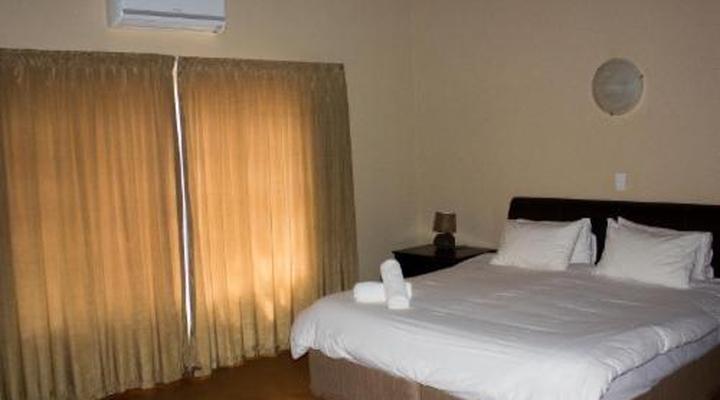 Thabaledi Game Lodge