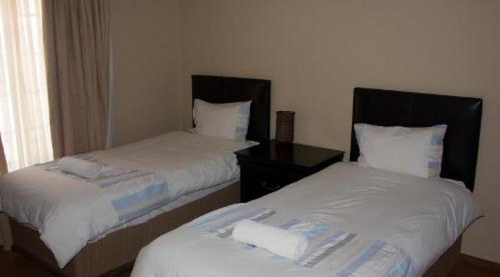 Thabaledi Game Lodge