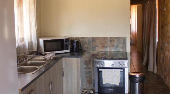 Thabaledi Game Lodge