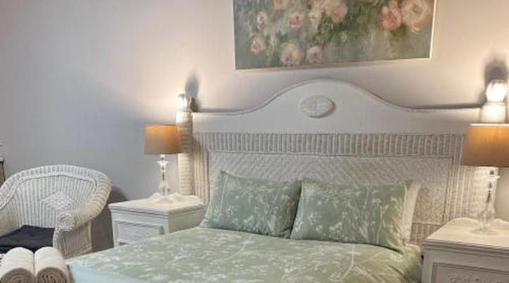 Loch Athlone Overnight Accommodation